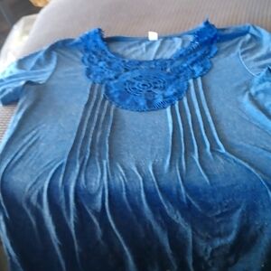 Blue rotita shirt